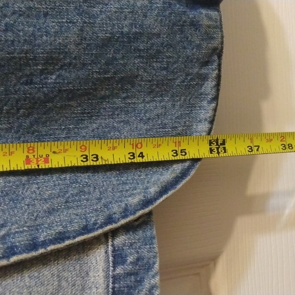 Vintage 90's Internation Male Denim Jacket made in Hong Kong size L - Picture 8 of 10